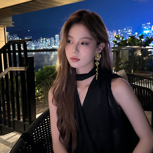 纸醉金迷重工金色花朵流苏耳环