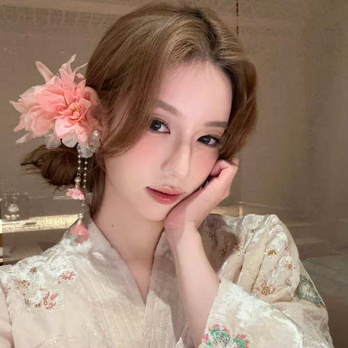 挽香拂鬓粉色花朵流苏发夹