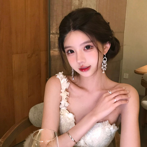 古早千金氛围感重工蝴蝶流苏耳环