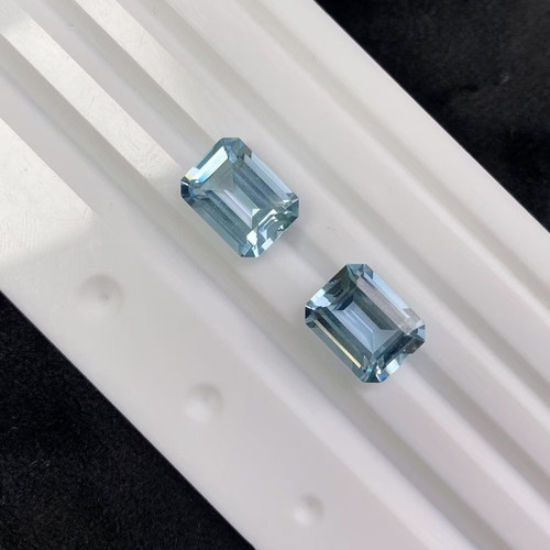 天然海蓝宝石小八方形祖母绿配石