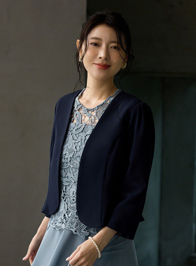 新款春装短外套短款女士修身显瘦西装披肩百搭外搭开衫西服88818