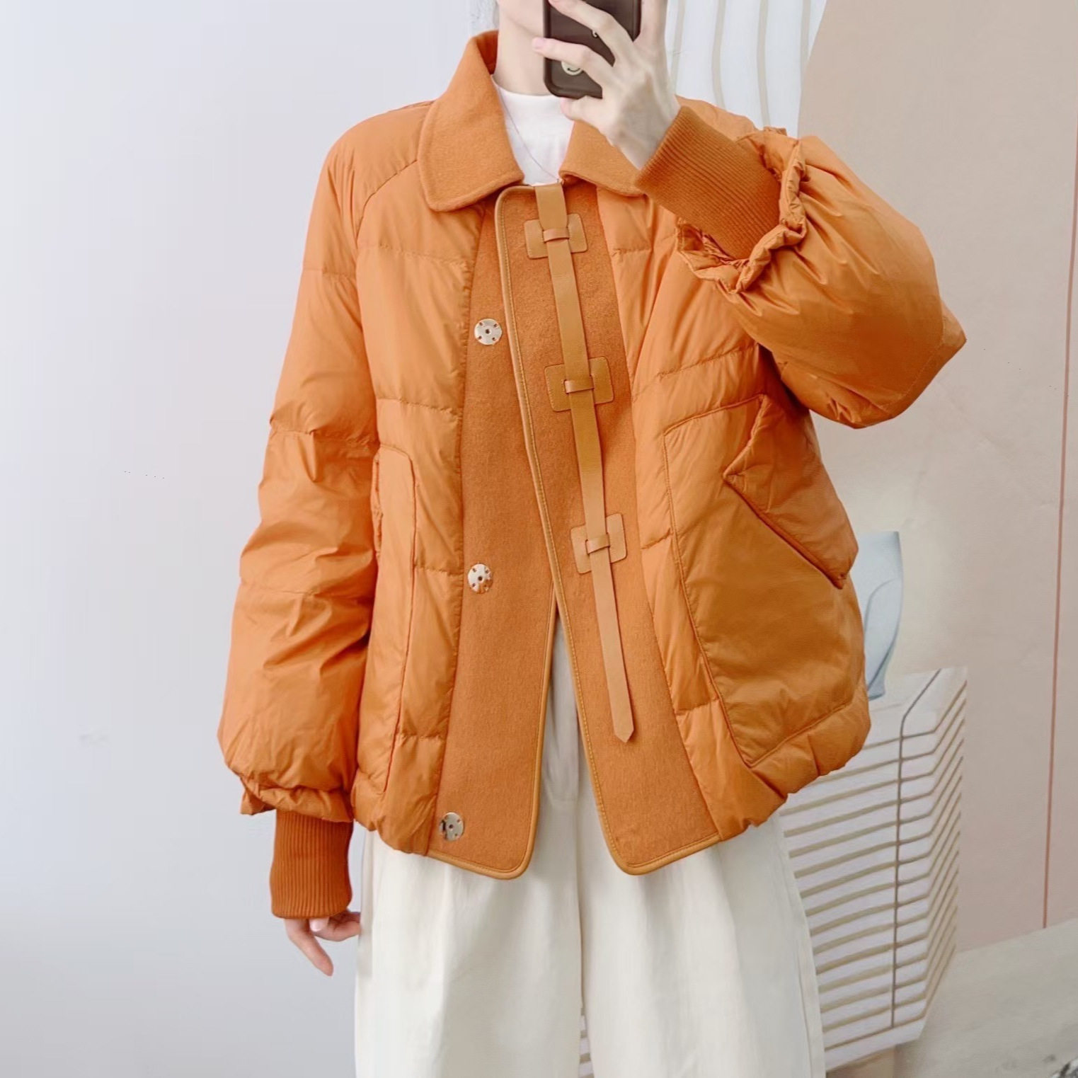 来此购 女士2025年秋冬品牌新品时尚气质翻领拼接双面短款羽绒服