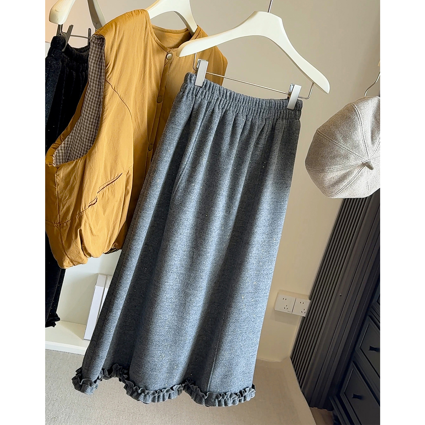 来此购 女士奶芙绒闪银木耳边仿羊绒半身裙秋冬新款韩系高腰a字裙