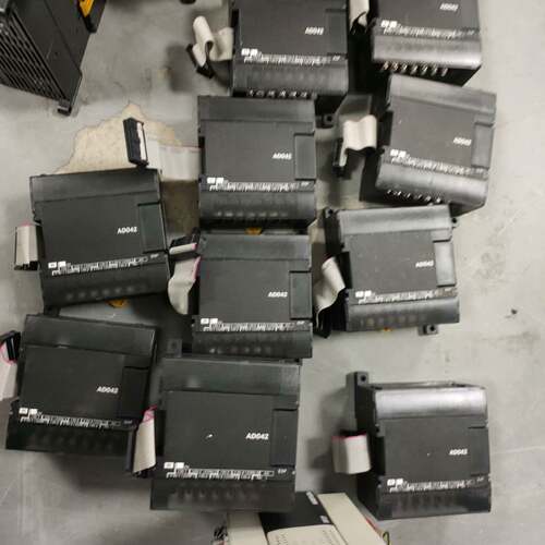 可维修CP1W-AD042，，欧姆龙模拟量模块有需要可以直接