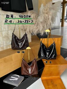 油蜡皮水桶链条女包2026新款时尚欧美小众洋气质感韩版单肩斜挎包