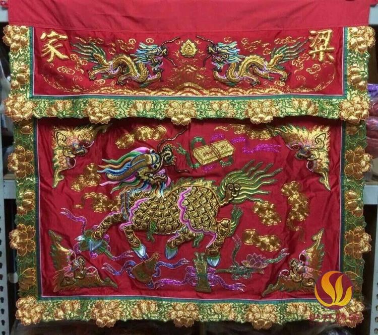 手工绣桌裙少林绣品厚缎厂家