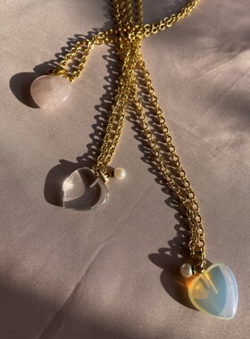 春夏新款HMH天然石粉晶蛋白透明桃心吊坠珍珠两用长项链