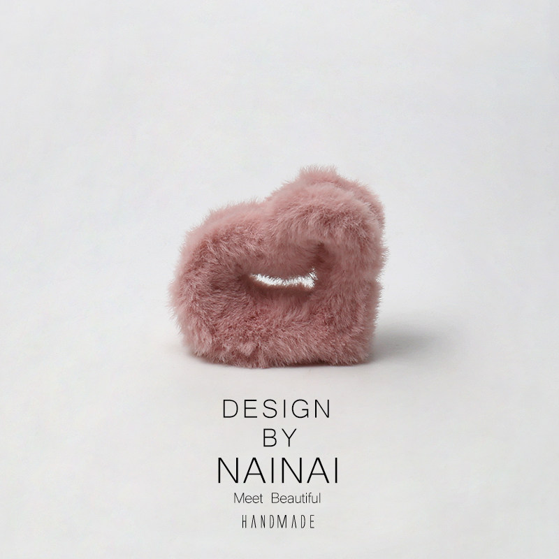 秋冬氛围感毛绒爱心抓夹中号发抓少女盘发鲨鱼夹可爱简约百搭头饰,饰品/流行首饰/时尚饰品新,发饰,淘宝优惠券,粉丝福利购,淘宝优惠卷