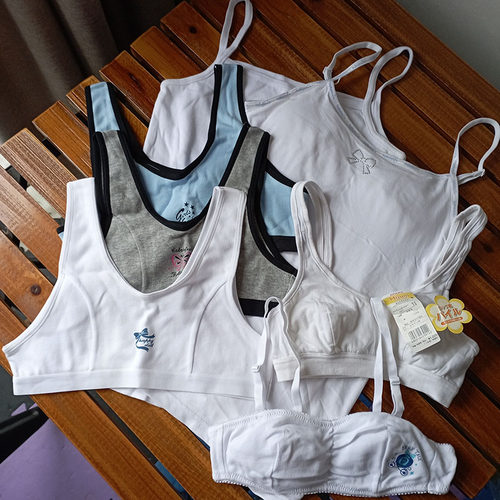 日单 专柜撤单 中小学生发育期女童大童吊带背心白色内衣抹胸文胸