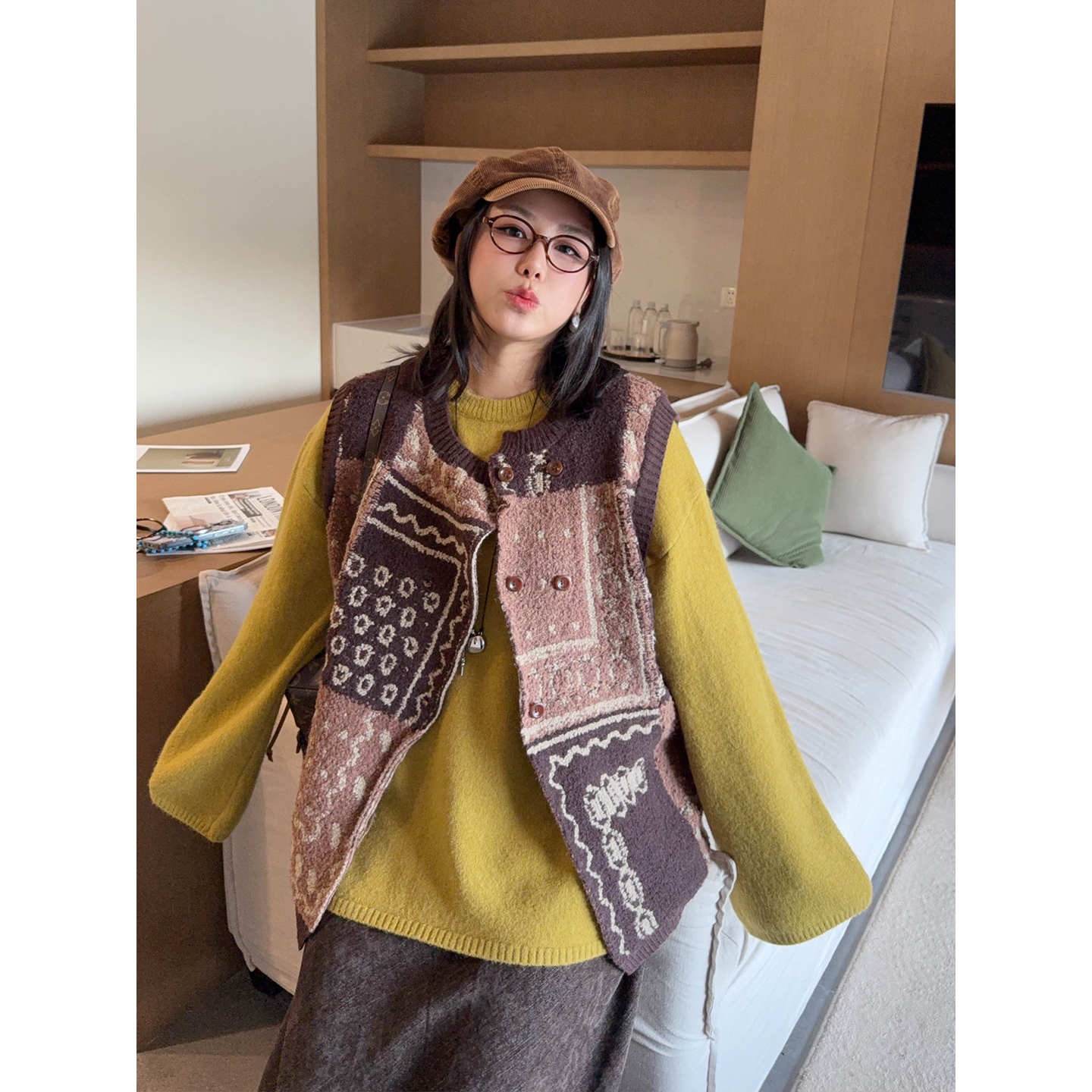 VOGANA戛纳家大码女装秋冬温暖小羊羔复古美拉德风宽松马甲外套