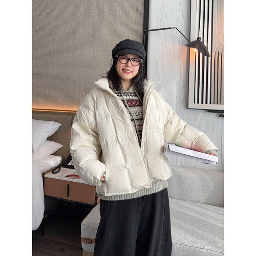 VOGANA戛纳家大码女装云朵泡芙蓬松0压感50白鸭绒轻盈保暖羽绒服