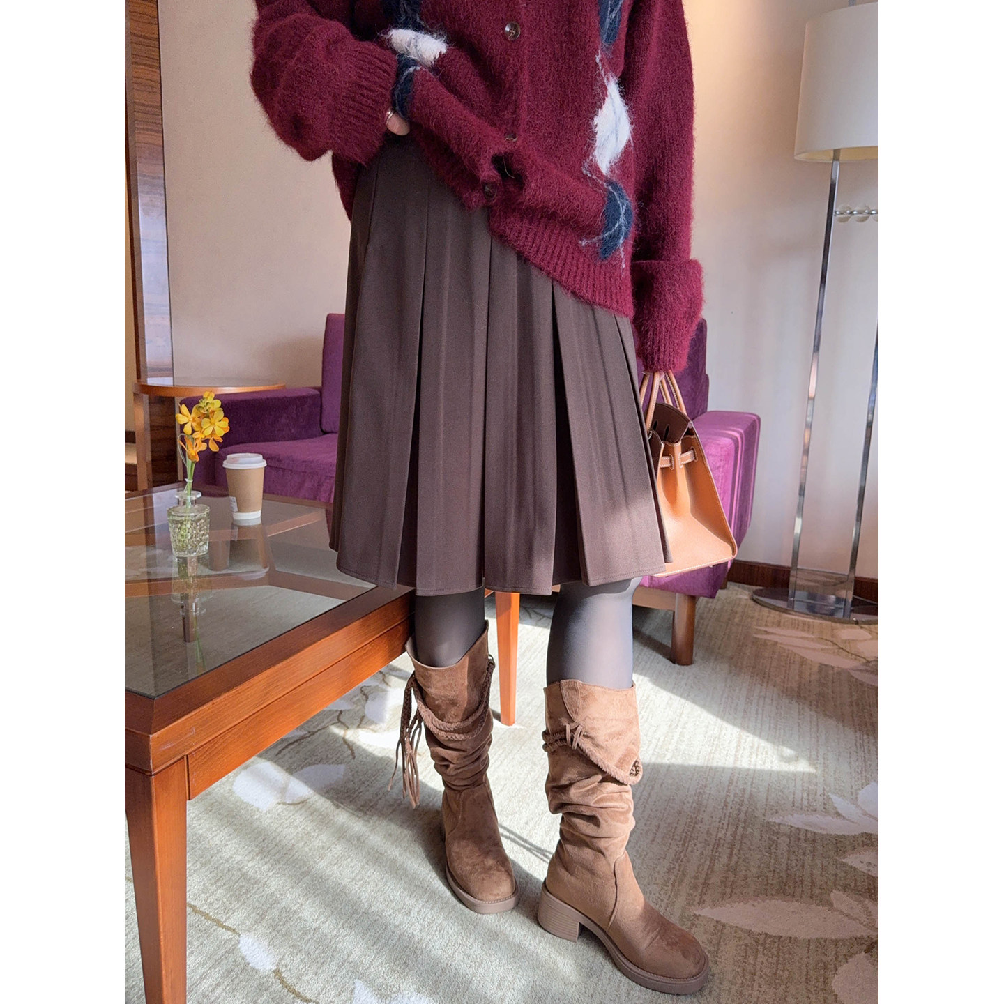 VOGANA戛纳家大码女装缪系气质半身裙轻熟学院高腰显瘦百褶半裙