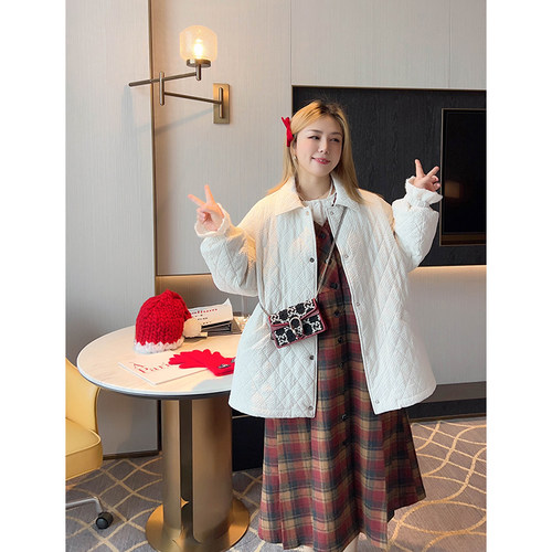 棉服绗线棉菱形提花A摆