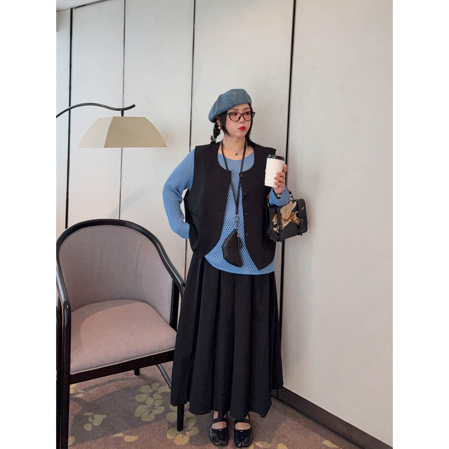 VOGANA戛纳家大码女装都市老钱风西装马甲女高级感百褶半身裙套装