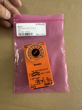 SYRELEC继电器BAR.F全新原装如图，电压24V，库存一个，今天发货