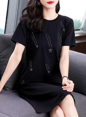 黑色连衣裙女装夏季2026新款洋气胖mm休闲短袖t恤a字中长款裙子