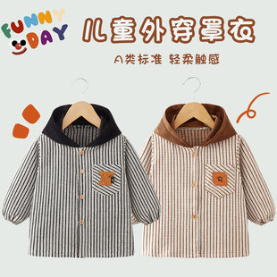 儿童罩衣秋冬新款羽绒服外套防水防脏正穿衣条纹连帽男女宝宝护衣