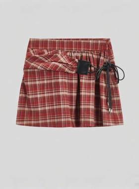 FOREVERCAN“摇滚甜心”解构主义皮带拼接红格百搭短裙SD23734