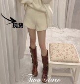 TWO 高腰短裤 Simple 奢牌毛感小A型修身