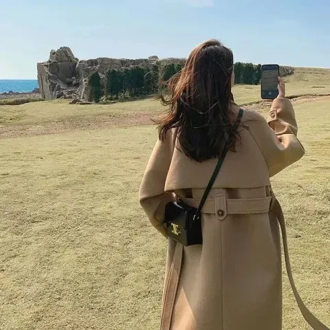 毛呢外套女中长款2024秋冬装新款流行赫本风韩版宽松加厚呢子大衣