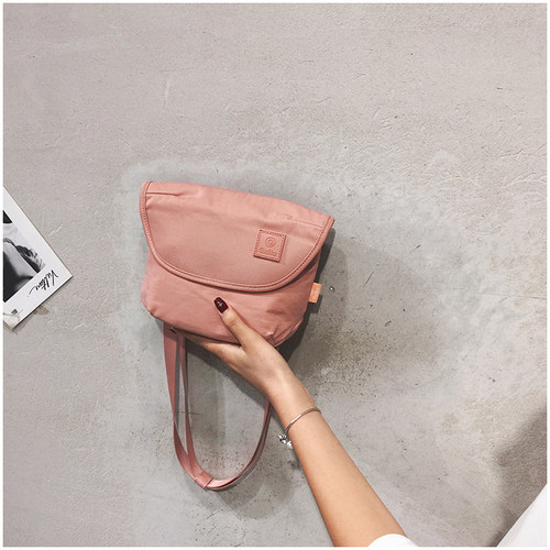 新加坡Cienda Kuelta 包包女时尚潮2025新款帆布百搭宽肩带斜挎包