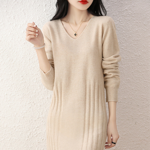 V领羊毛裙女修身针织连衣裙过膝长裙超长款包臀紧身套头毛衣裙