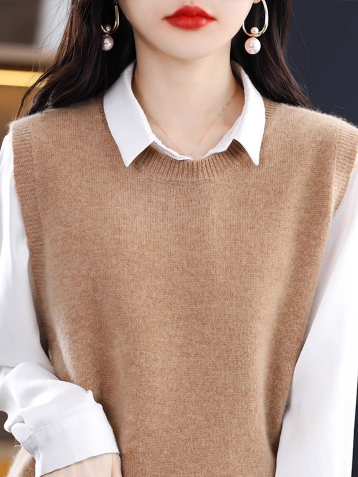 2025春款新款羊绒马甲女士低圆领宽松无袖背心羊毛外搭坎肩套头