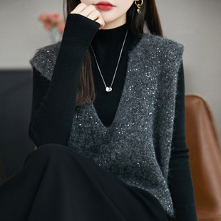 法式V领亮片针织针织马甲女无袖百搭气质叠穿背心上衣2025秋冬款