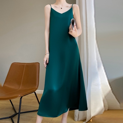 高级感真丝吊带连衣裙女夏新款醋酸缎面长裙桑蚕丝名媛黑色吊带裙