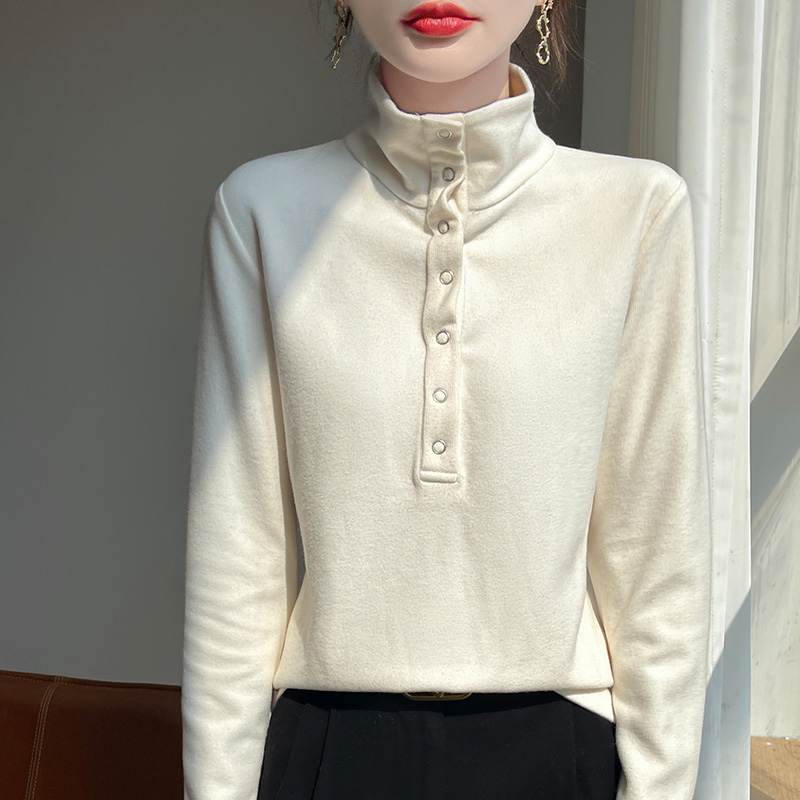 羊毛套头半开领纯色针织衫