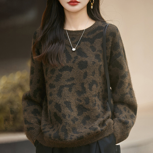韩版豹纹拉毛圆领套头毛衣女宽松秋冬加厚保暖显瘦气质仿羊绒上衣