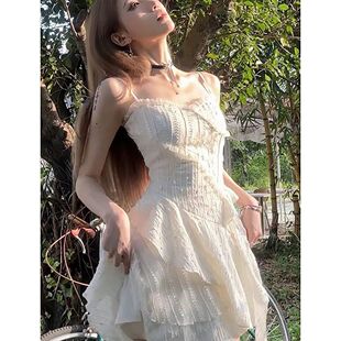 新款 DREAM 不规则吊带连衣裙女春季 法式 荷叶边设计感短裙 SEVEN77