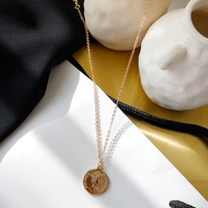小众设计钱币项链