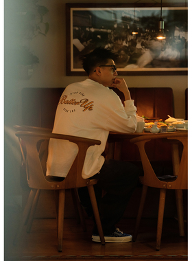 Batterup2025新款上衣美式复古字母印花圆领休闲宽松长袖T恤男潮