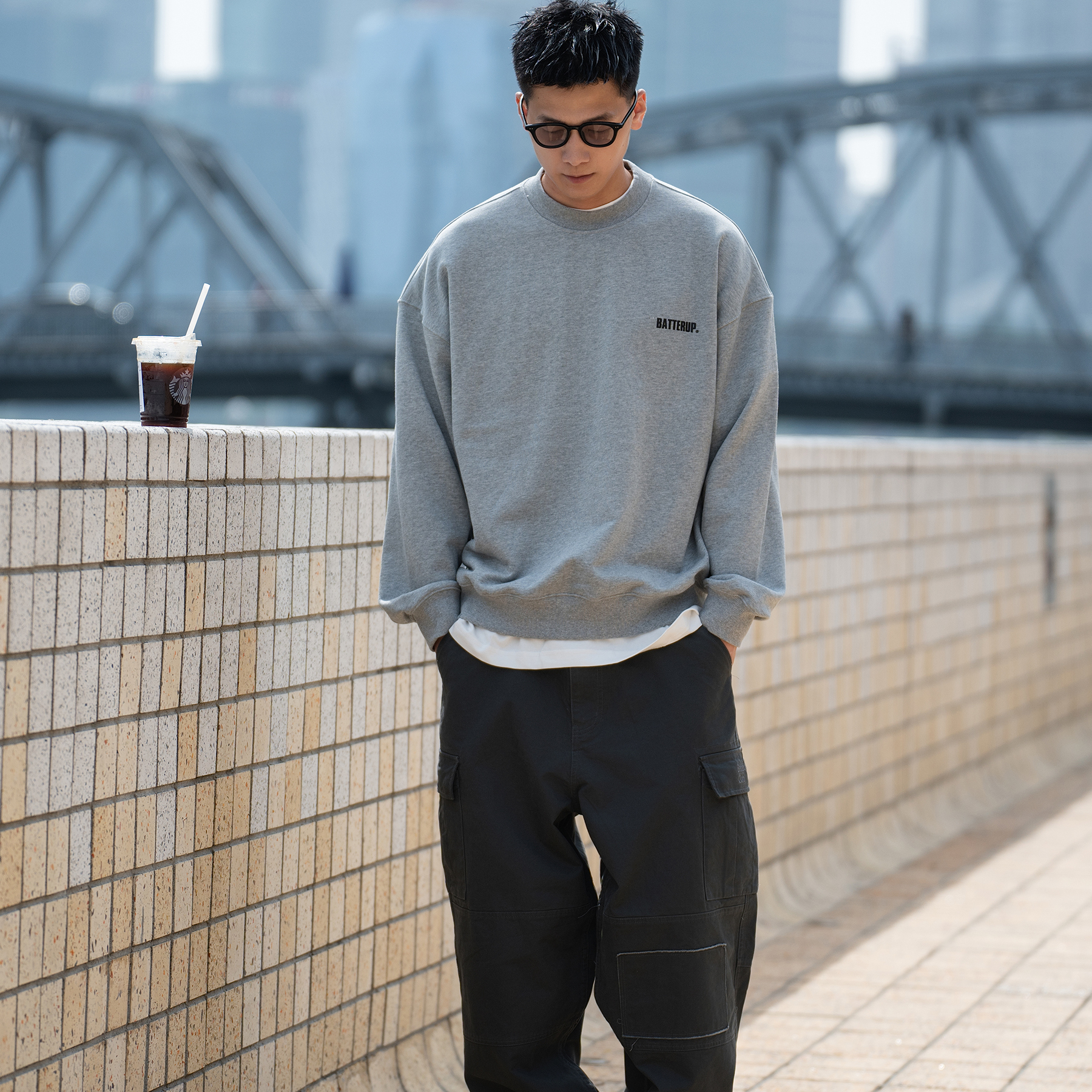 Batterup春秋新款上衣简约百搭休闲宽松毛圈无帽圆领卫衣男外套