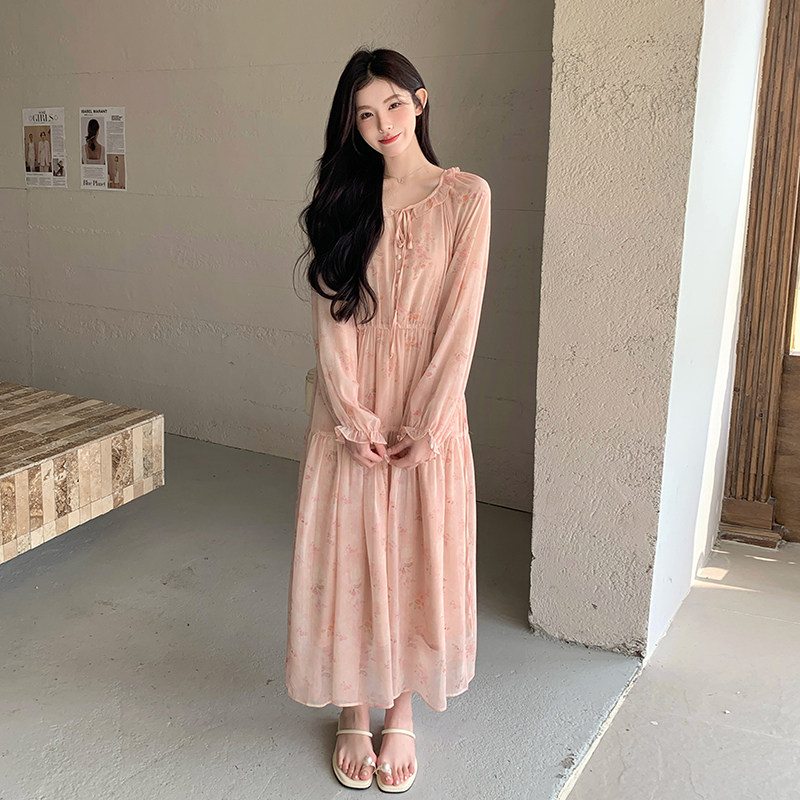 法式设计感粉色碎花连衣裙女春季海边度假防晒超仙过膝掐腰长裙,女装连衣裙,浙宝239