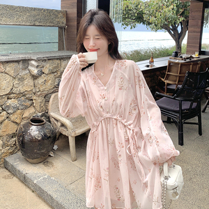 法式雪纺印花连衣裙女2025春秋季新款韩系显瘦甜美度假风吊带裙子