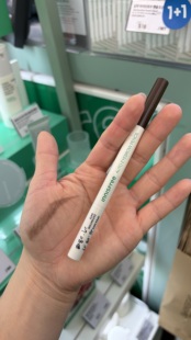 悦诗风吟眉笔深棕色笔芯很硬好画