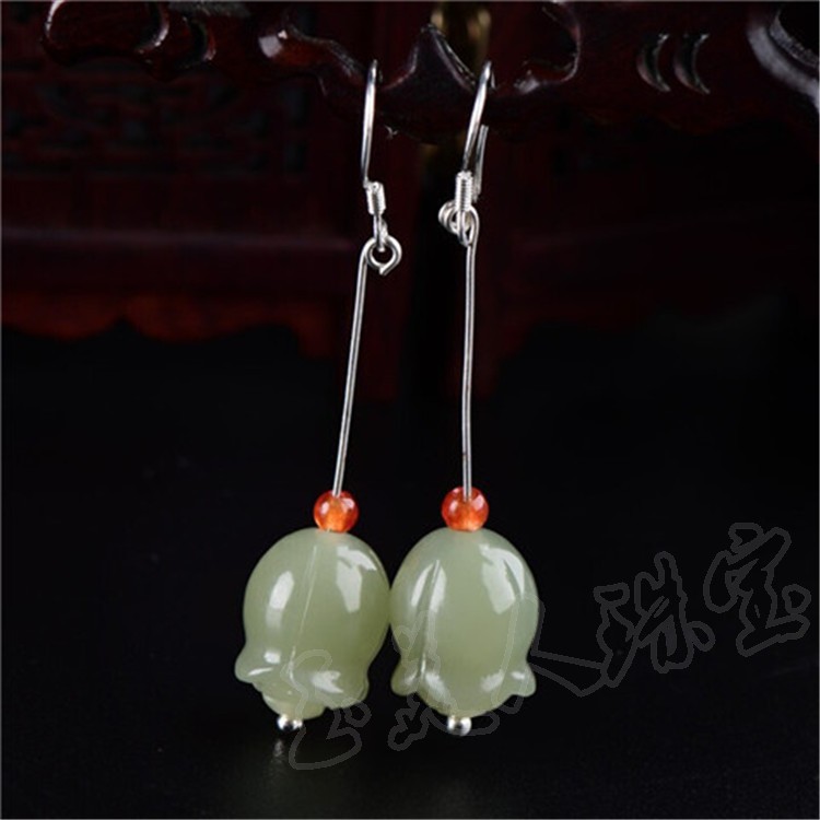 天然和田玉白玉铃兰花耳坠长款风铃925纯银耳环防过敏显脸瘦耳饰