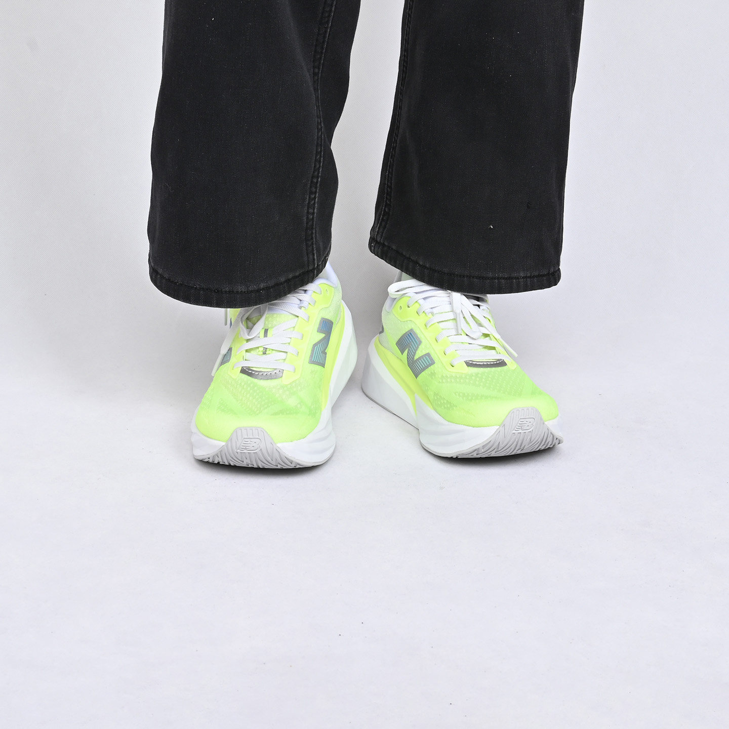 NEW BALANCE NB新款男子跑步鞋黄绿色百搭运动鞋休闲鞋MFCX6KQ-D