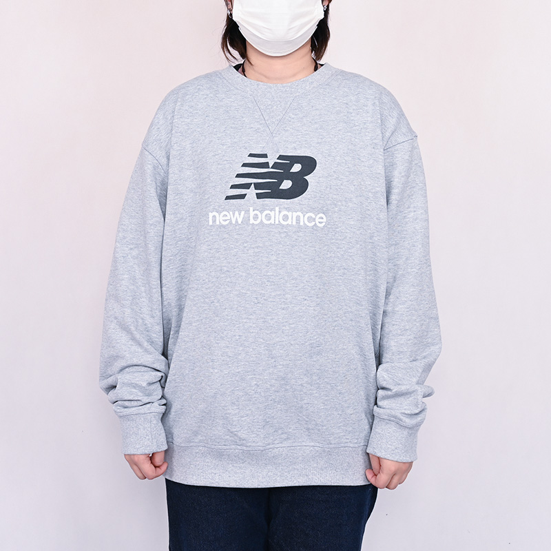 NEWBALANCE休闲时尚套头衫