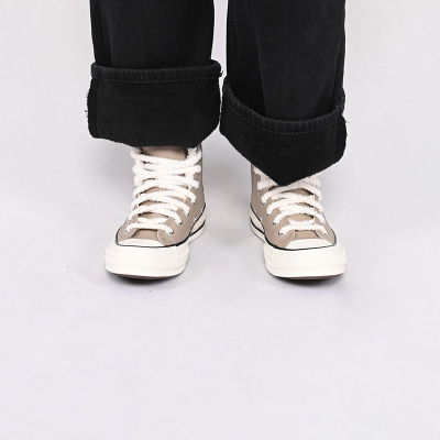 Converse女款高帮休闲板鞋