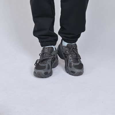 NEWBALANCE复古休闲鞋