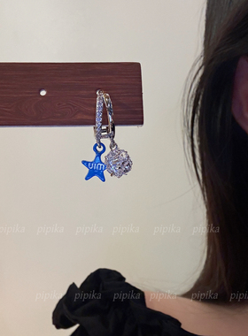 pipi小众设计锆石可爱m字母星星黑蓝色搭配耳环女独特个性耳扣