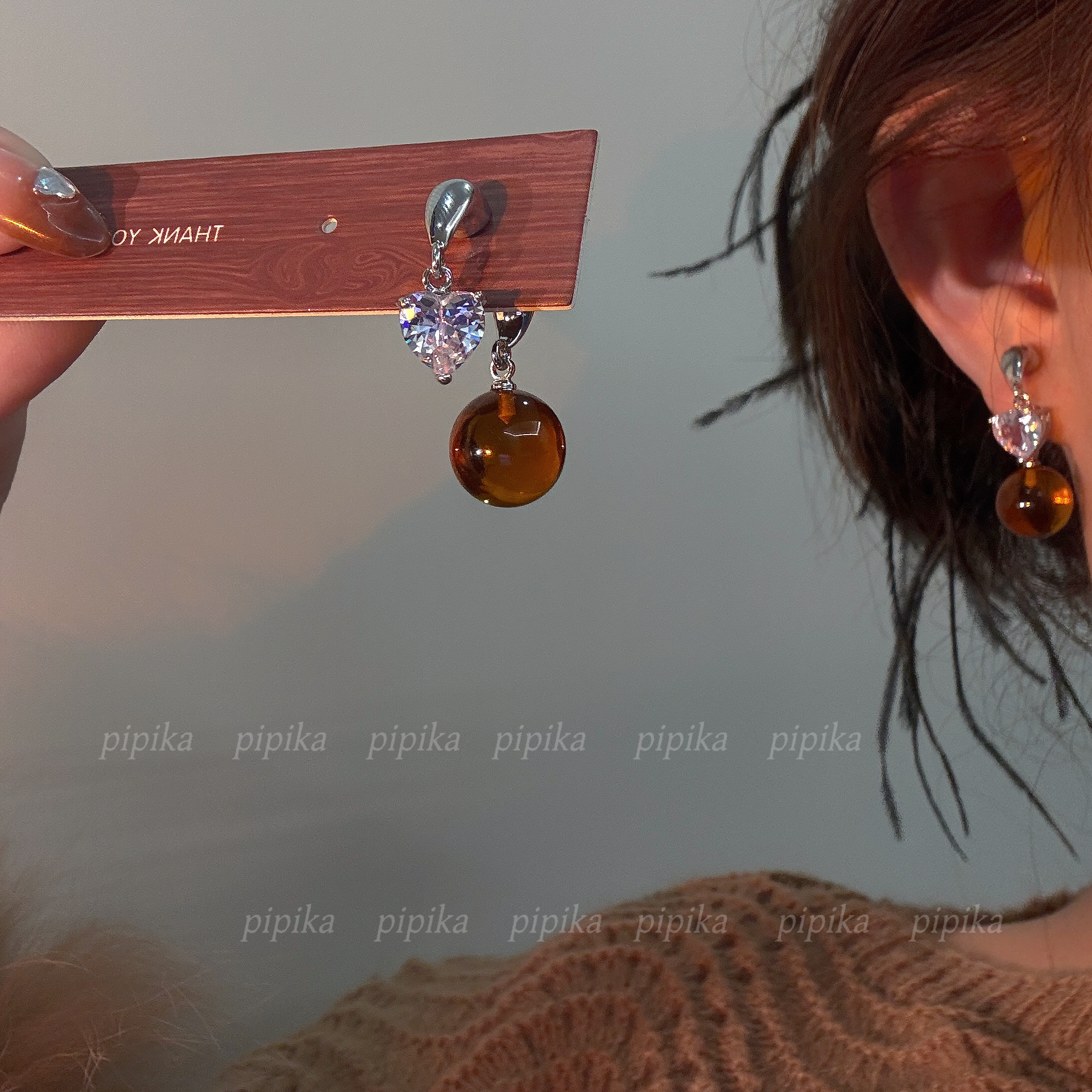 pipi原创秋冬暖色灯泡爱心流苏一款两戴耳环耳钉耳饰女高级银针