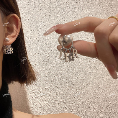 pipi韦雪同款大小珍珠D家字母耳环两戴耳饰925银针爆款名媛气质