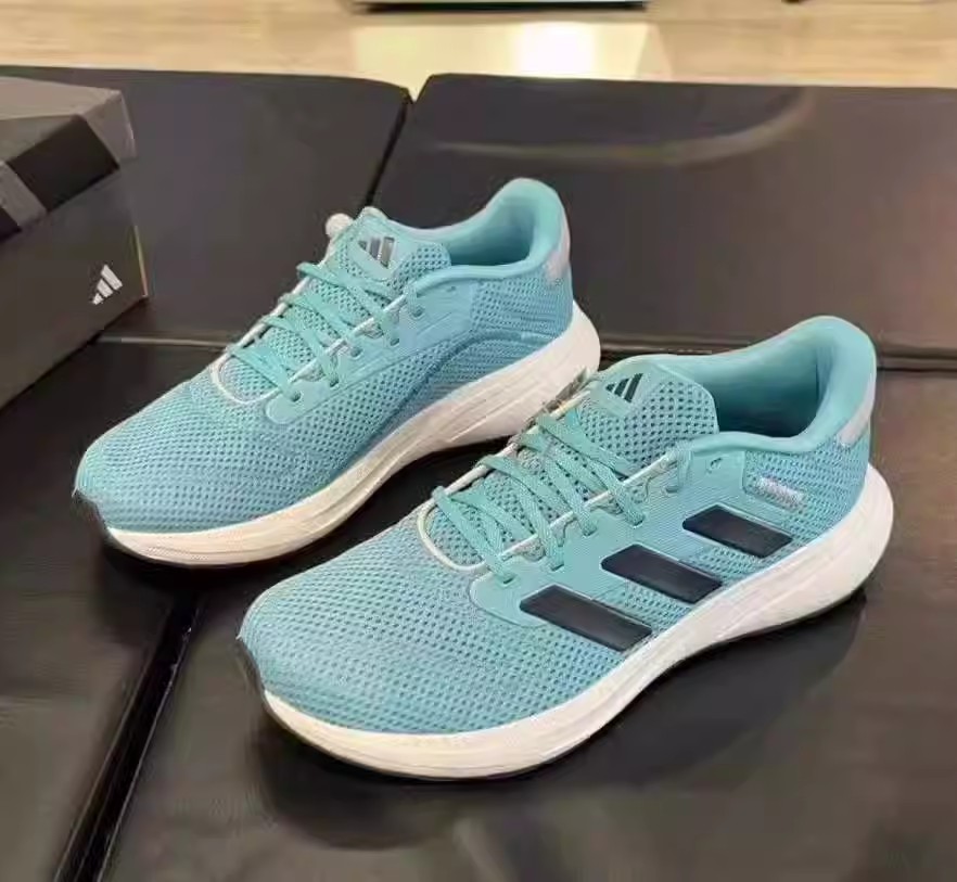 Adidas/阿迪达斯男子网面透气耐磨轻便休闲运动跑步鞋ID7335