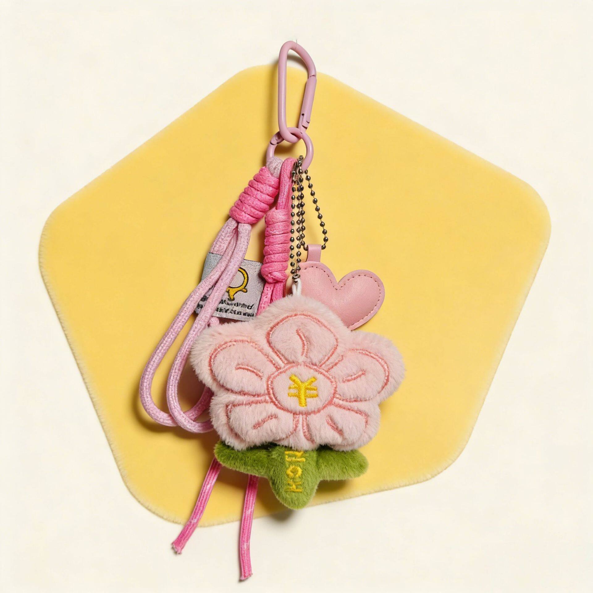 2026马上有钱花挂件钥匙扣包包挂饰卡通创意毛绒花朵背包挂坠挂件