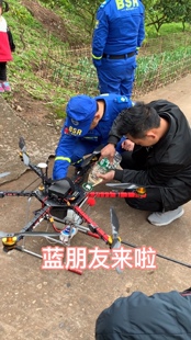 无人机喷火剿灭马蜂窝，马蜂窝克星，无人机工厂定制救援无人机