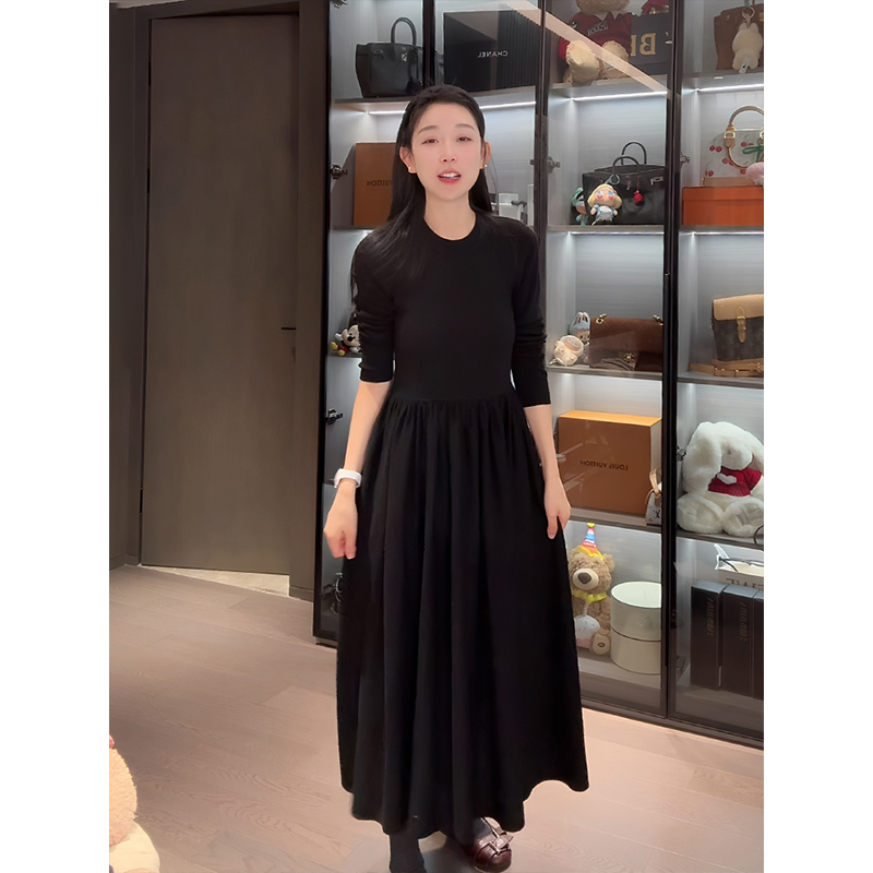 气质针织长袖连衣裙女新款小妈裙